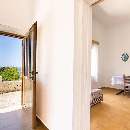 Minas House Vakantiehuis Mesochori (Karpathos)